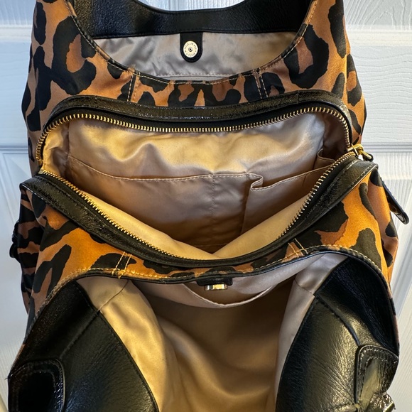 Coach purse - Picture 2 of 2